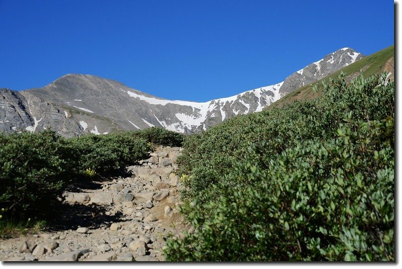 Grays (laft) and Torreys seen from 11,700&apos; along the trail