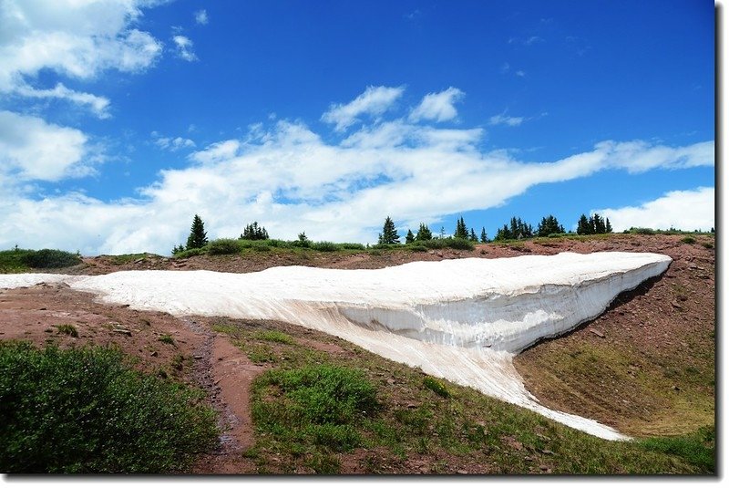 The snow cornice. The saddle is just over that small incline 4