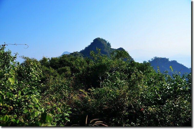 回望靈山(人頭山)