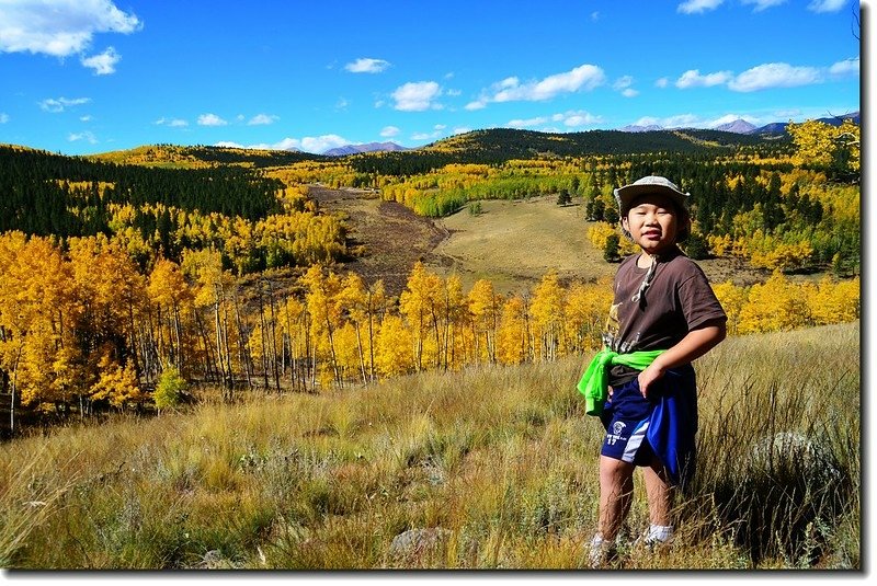 Looking at Kenosha Pass from the top (13)