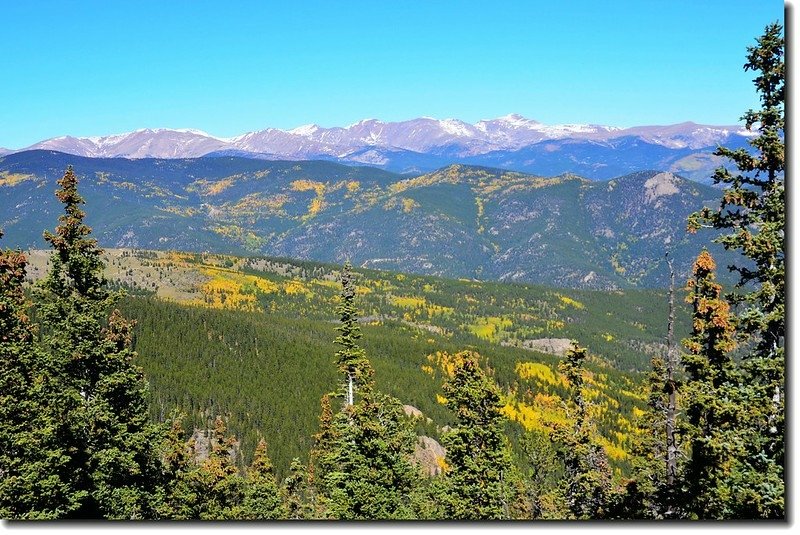 Fall colors in Squaw Pass, Colorado (3)