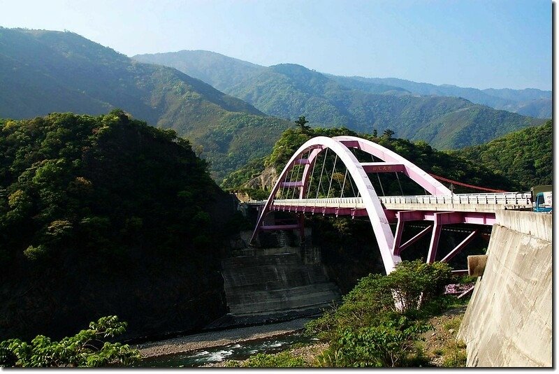 巴陵大橋