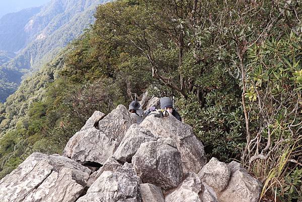 【鳶嘴山】鳶嘴山，全台知名危岩聳壁地形，挑戰驚險峭壁攀岩，走