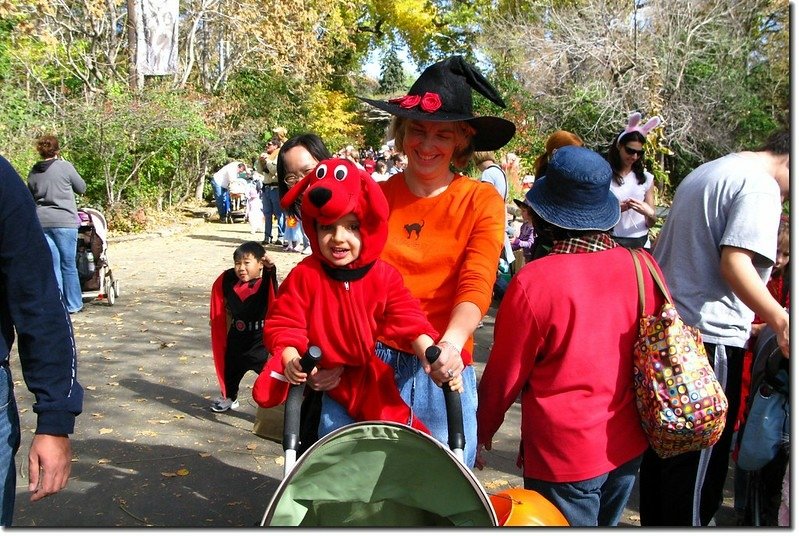 Halloween party(Denver Zoo) 20