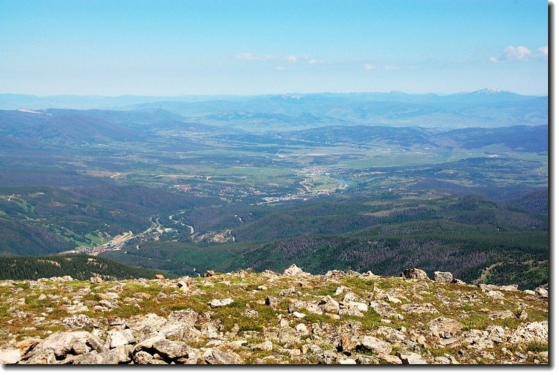 View to Northwest from James&apos; summit 2