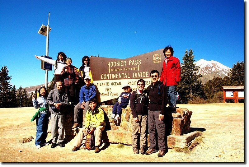 Hoosier Pass&apos; summit