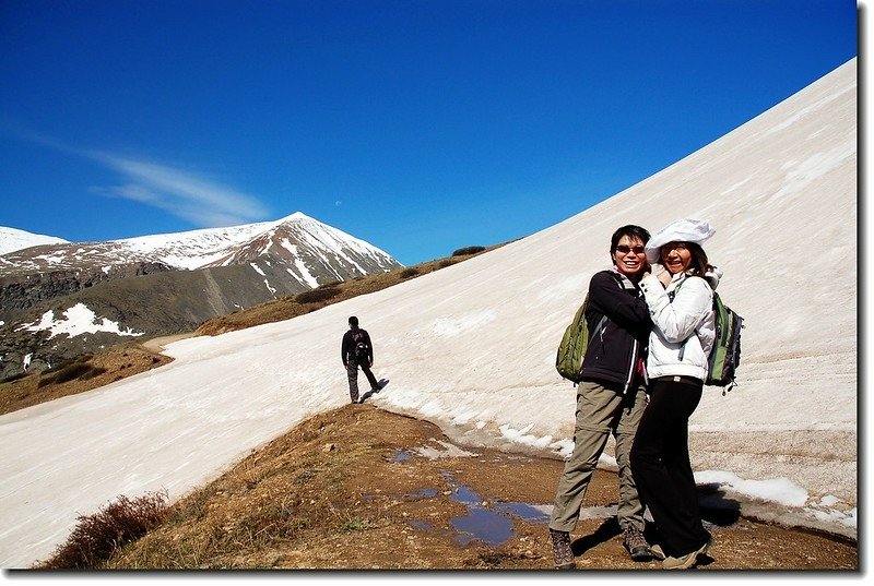 The trail was covered with snow