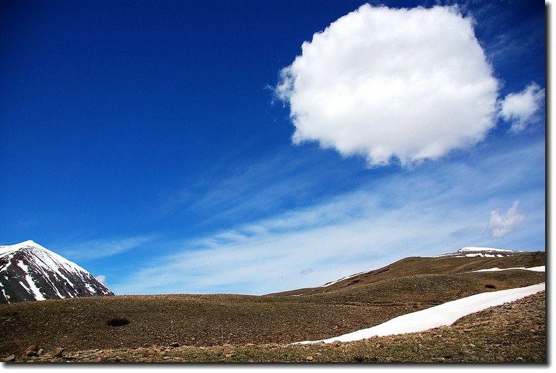 Cloud above Mount Lincoln