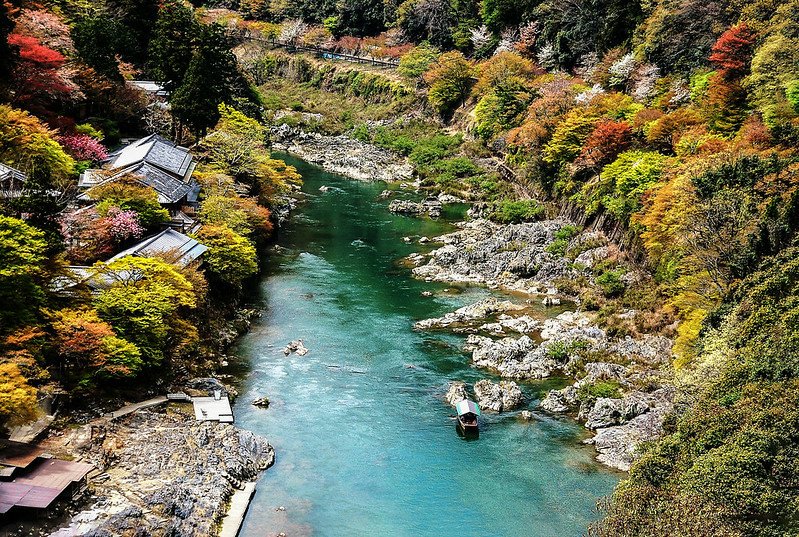 展望台俯瞰大堰川峽谷 1