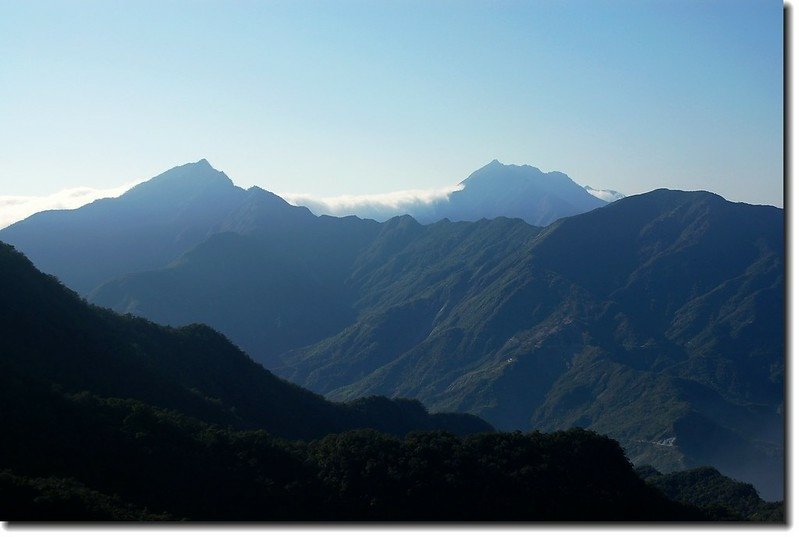 麻留賀登山路徑南眺(霧頭、北大武、南大武、井步)