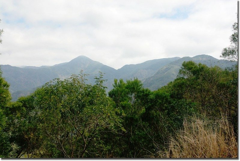 獅子頭山眺望南湖呂山