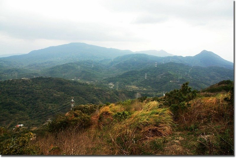 南勢湖山南眺群山