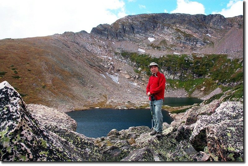 On the north shore ridge of Arapaho lakes