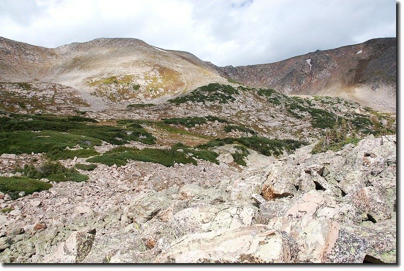 Above Arapaho Lake&apos;s north shore view to northwest