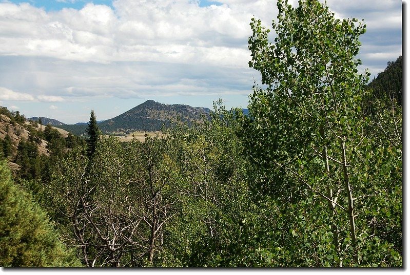 Overlooking back to Moraine Park