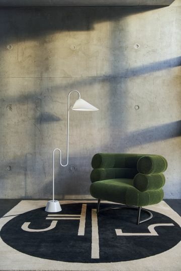 ClassiCon-st-tropez-rug-roattino-floor-lamp-white-bibendum-armchair-green-velvet-photo-hassos-fc3ee4c5