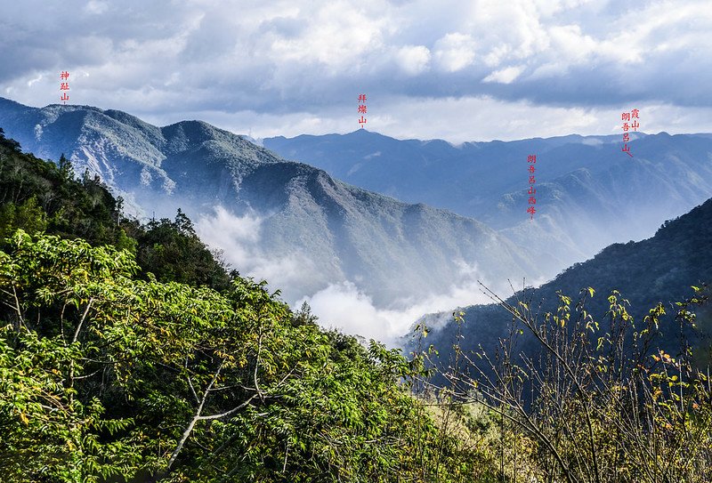 小鬼湖林道北眺群山 (3)