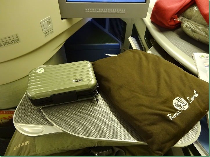 20141016_03 第一天_長榮航空桂冠商務艙 021s