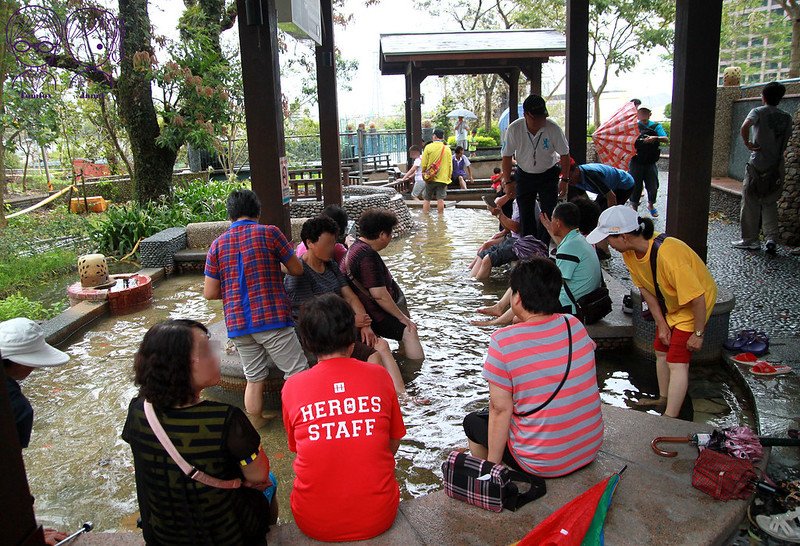 5 礁溪溫泉公園 泡腳亭