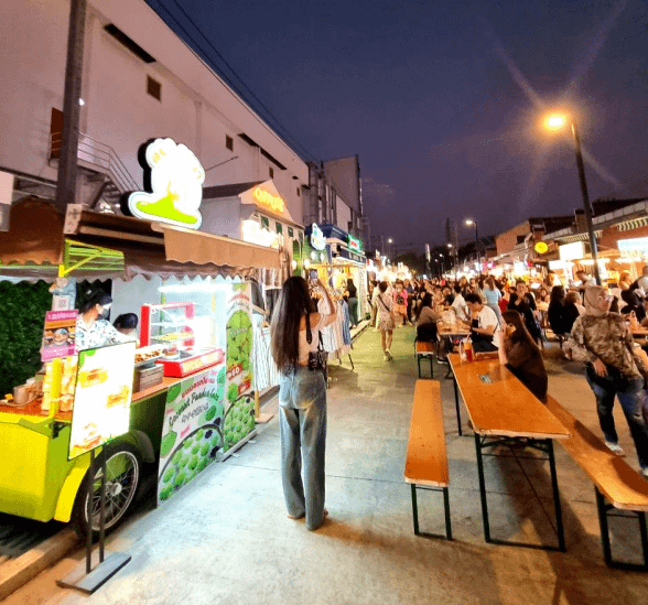 JODD FAIRS 喬德夜市搬家啦！探索全新美食與購物樂趣