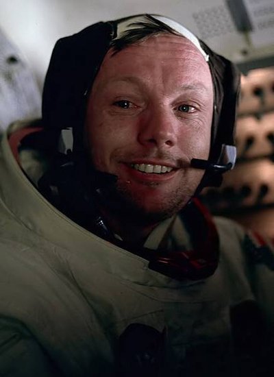 Neil_Armstrong_2