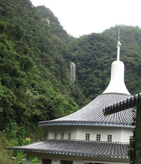 1021109聖母山莊步道02.jpg