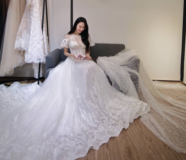 V娜。Wedding go - 美式婚紗 + 西班牙手工訂製禮服