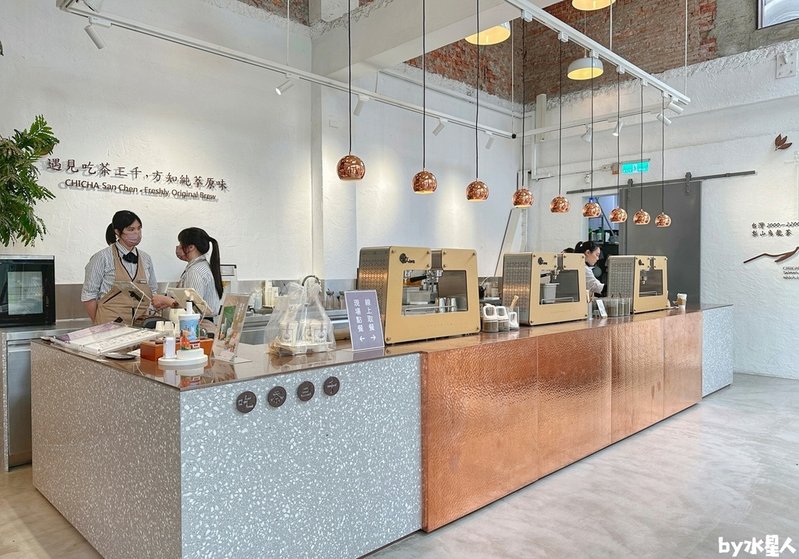 吃茶三千：台中茶飲界精品，40年老宅改造絕美茶館，店內語音導