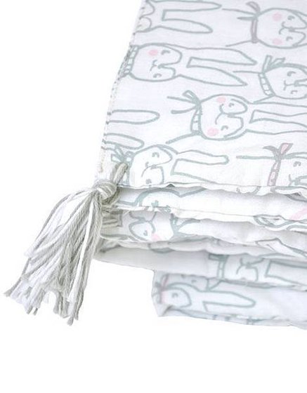 bunnycoverlet_zoom_tassel1