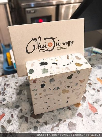 【半食記】高雄「雛菊鬆餅」ChuJu waffle棉花糖鬆餅