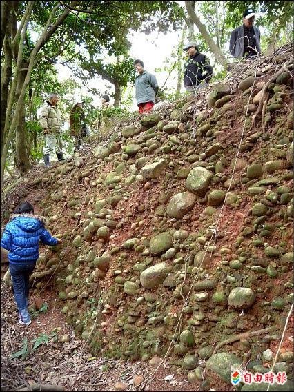 竹北東平里土牛溝/竹北蕃仔寮土牛溝/250年老榕樹土地公福昌