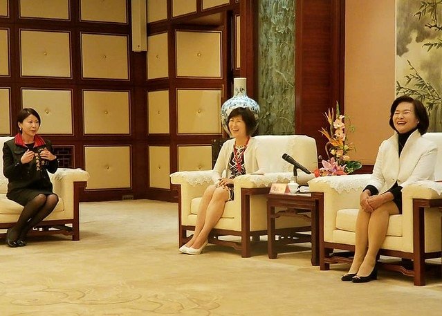 唐玉書陪同林縣長和饒縣長來上海推廣宜花東山好水 (4)
