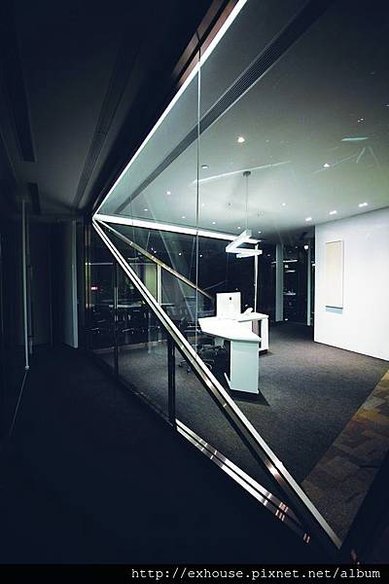 p.137-4.jpg