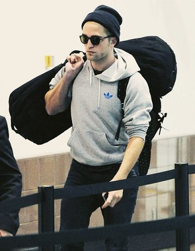 Rob landing at LAX - 20130723 (3).jpg