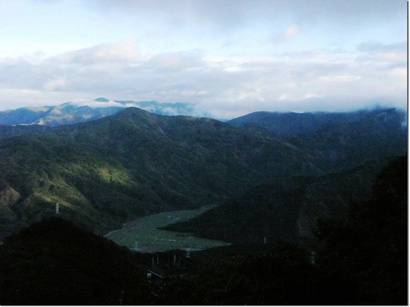 北里龍山北望中心崙山、南湖呂山