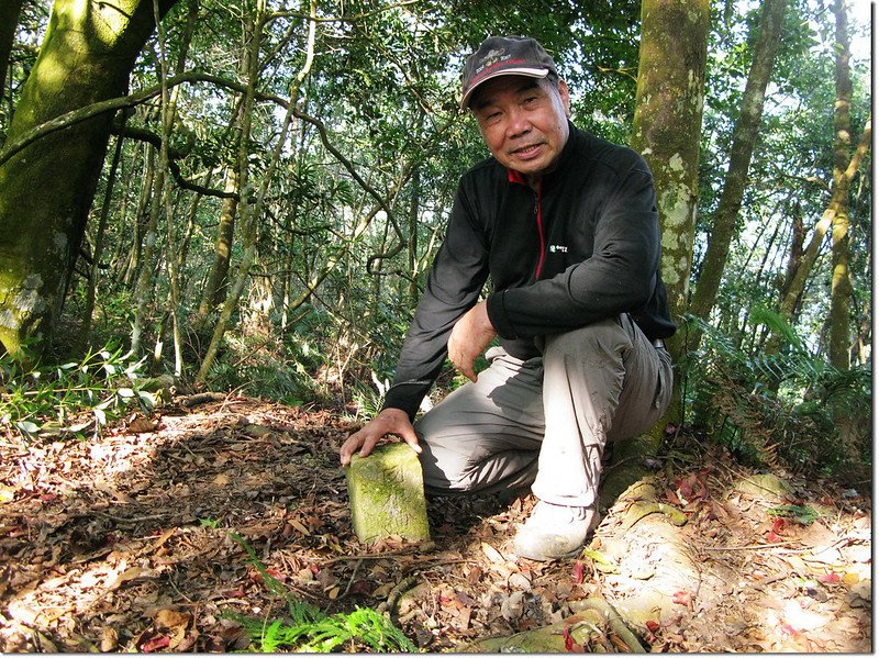 黑黑谷山山頂