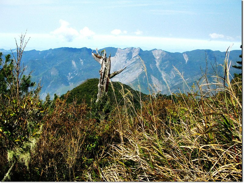 斯拉巴庫山頂西邊展望