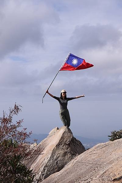 【鳶嘴山】鳶嘴山，全台知名危岩聳壁地形，挑戰驚險峭壁攀岩，走