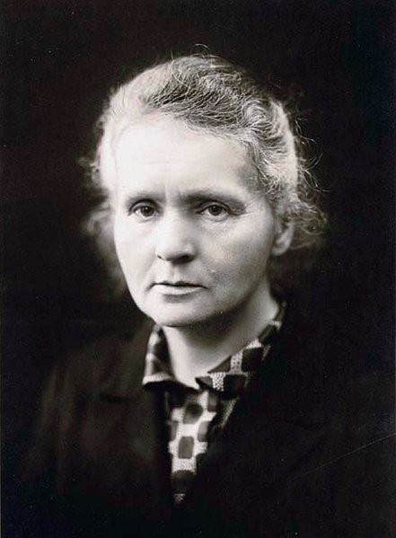 441px-Marie_Curie_c1920