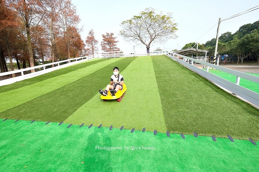 【雲林親子景點】古坑鹿營親子農場～滑草、餵小動物、落羽松林、親子餐廳9.JPG