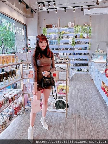 LINE_ALBUM_2022220_220220_3