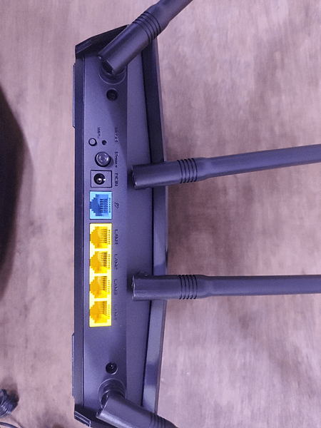 [開箱] ASUS 華碩 RT-AX1800HP 電競無線分