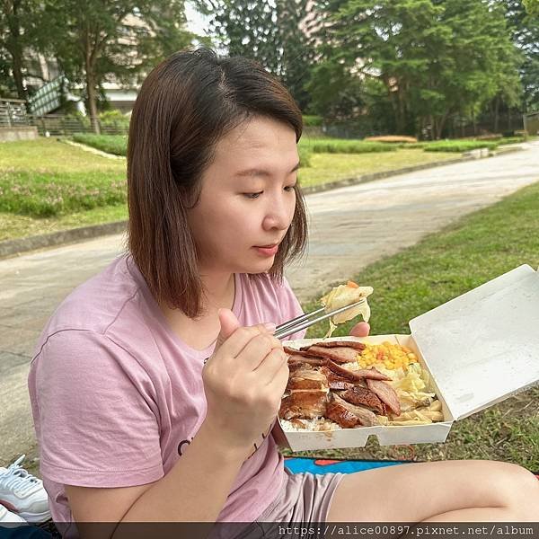 【美食報爆】台北40多年老字號港式燒臘店丨不想排隊買想拿了直