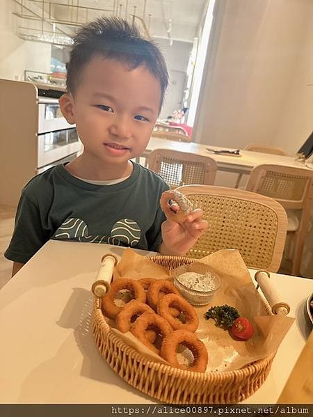 【美食爆報】新北市新莊情人節首選Secret絲昆忒餐廳丨解鎖