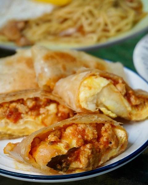 在地人都愛的平價早餐店！新莊中港圖書館旁的《金好吃飲食店》