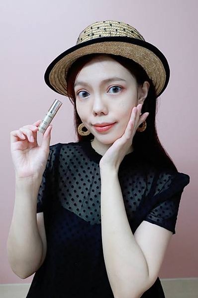 蘭蔻Lancôme 黃金玫瑰永生活萃 黃金玫瑰修護乳霜19