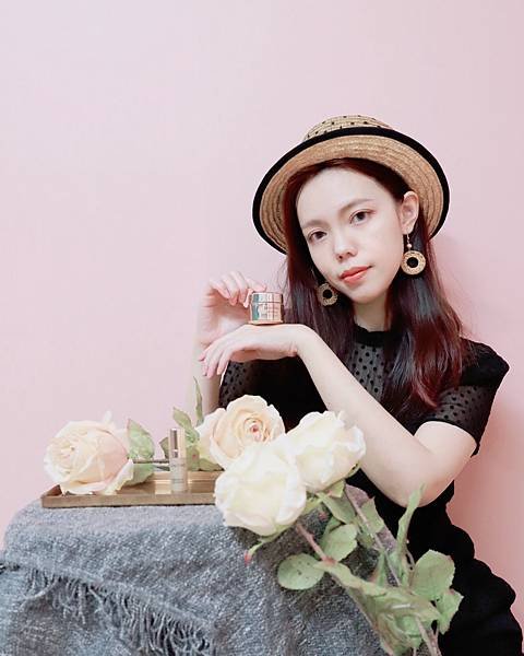 蘭蔻Lancôme 黃金玫瑰永生活萃 黃金玫瑰修護乳霜23