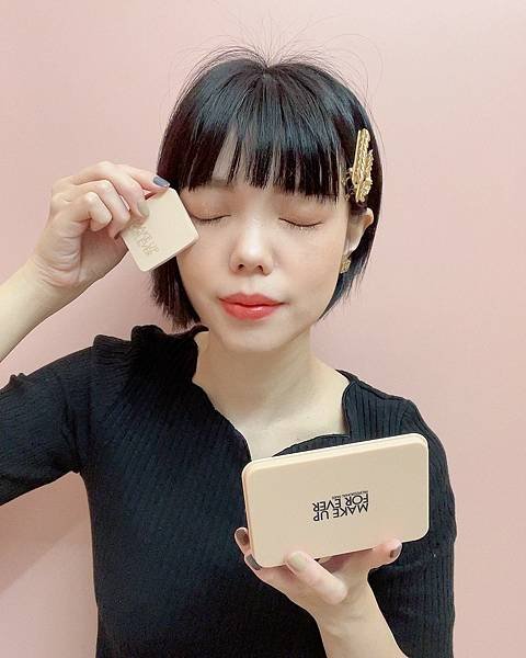 MAKE UP FOR EVER 柔霧空氣粉餅 超光肌活氧水激活版11