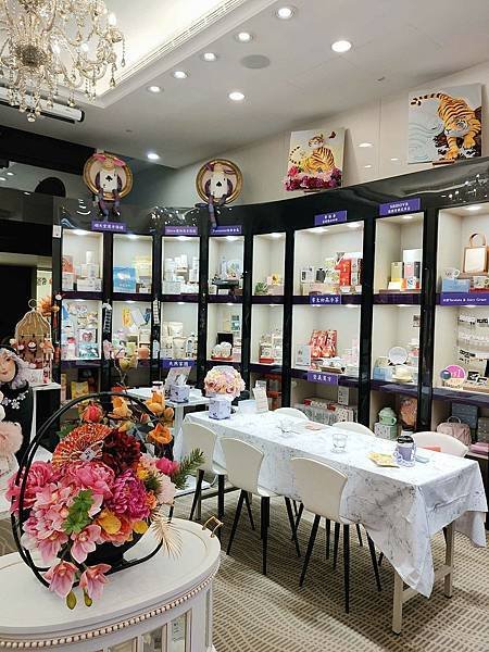 能與你相遇 是件很幸福的事『紫水晶雨藝術禮品概念店』💎台北