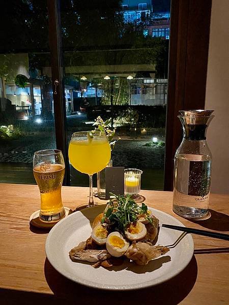 新竹 古蹟 辛志平校長故居 餐酒館 晚餐 剝皮辣椒雞 啤酒